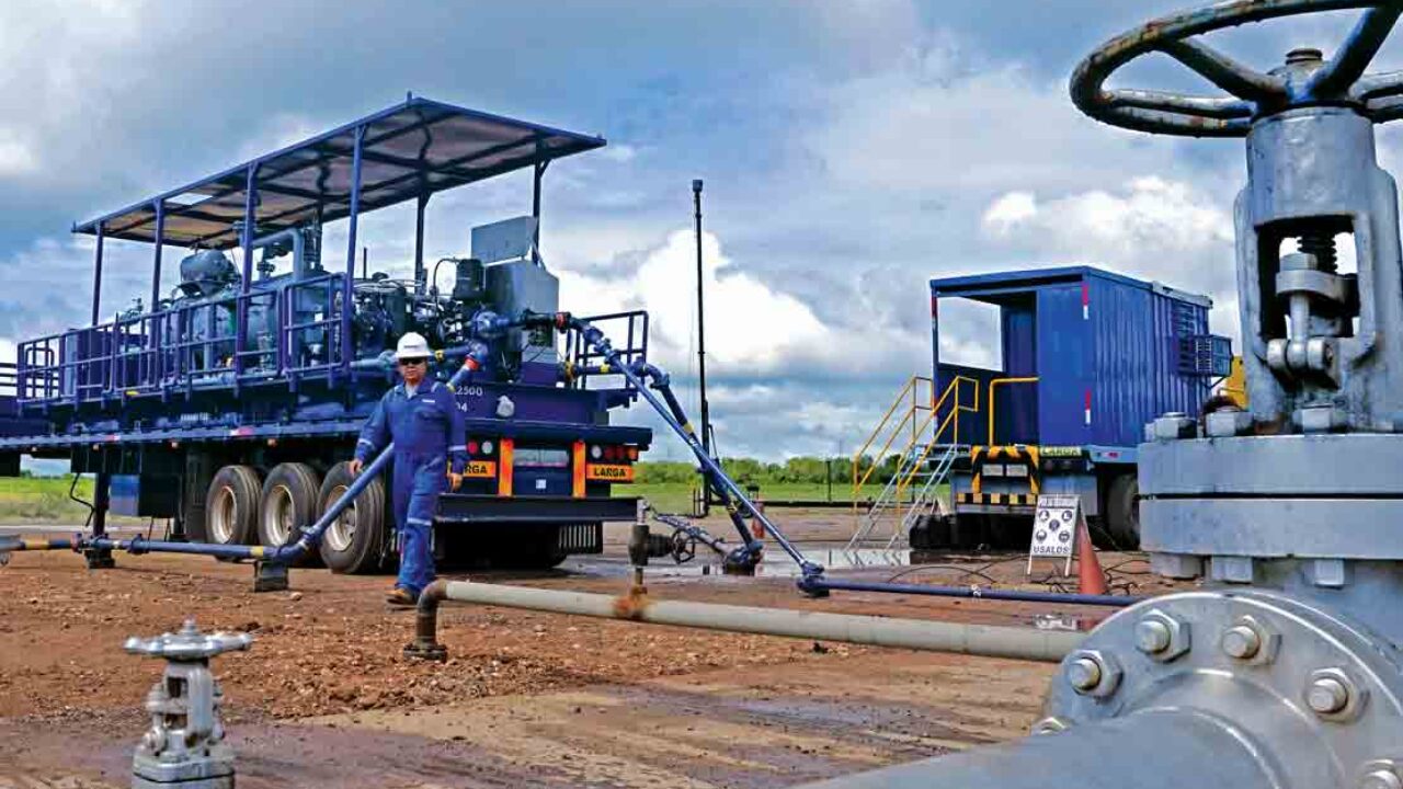 Operadores de Wells Testing. Empresa de servicios petroleros. 4